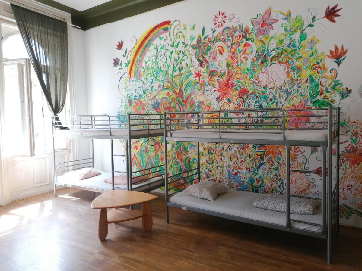 Black Dog Hostel Budapest Luaran gambar