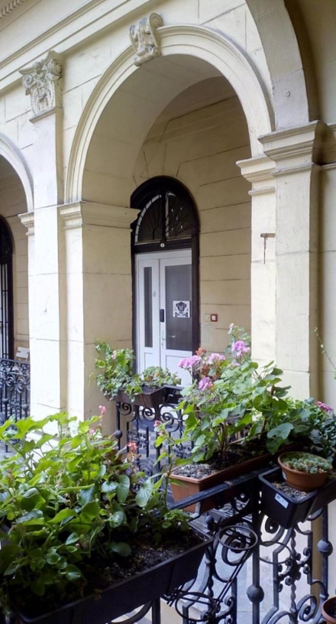 Black Dog Hostel Budapest Luaran gambar